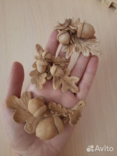 Закладки, броши, кулоны