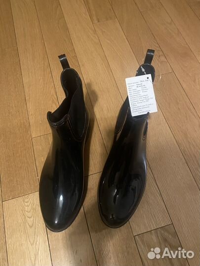Сапоги резиновые женские 39 размера