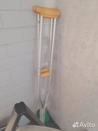 Костыли подмышечные