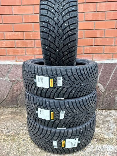 Pirelli Ice Zero 2 245/45 R20