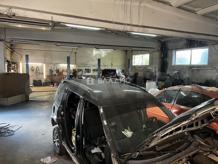 Продам помещение свободного назначения, 380 м²