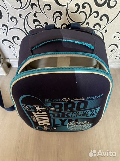 Школьный рюкзак