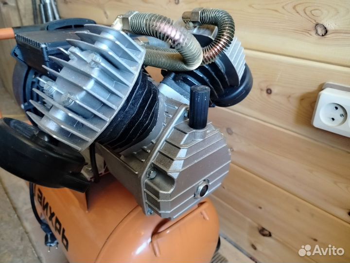 Компрессор воздушный 50 литров