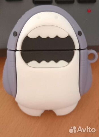 Чехол для беспроводных наушников на кейс