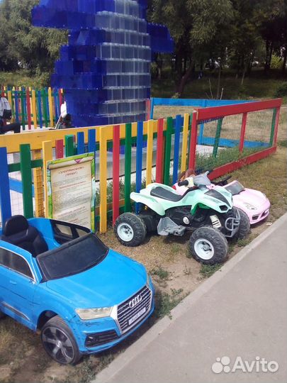 Детский электромобиль бу
