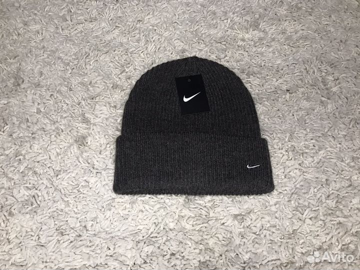 Шапки мужские Nike