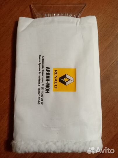 Перчатка для чистки стёкол авто