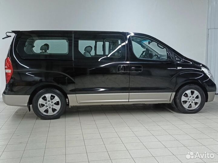 Hyundai Grand Starex 2.5 AT, 2013, 214 471 км