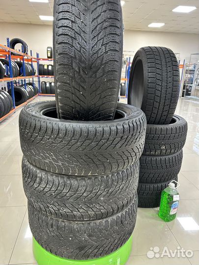 Nokian Tyres Hakkapeliitta R3 SUV 275/50 R20 113R