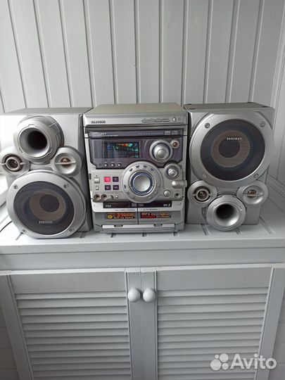 Музыкальный центр samsung