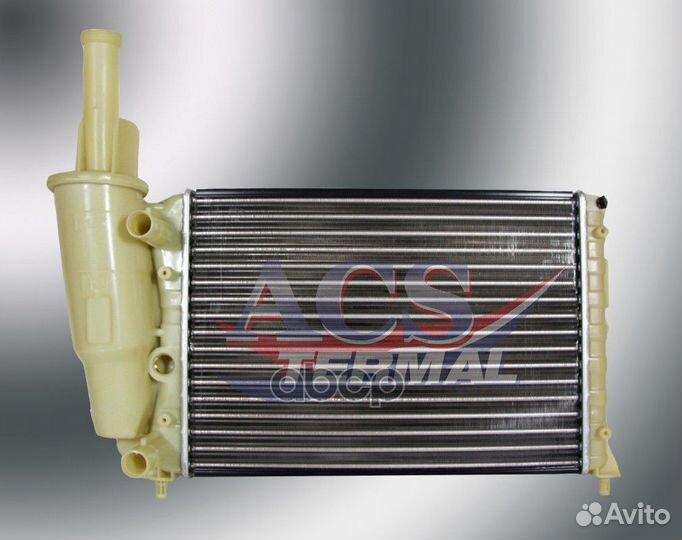 581856P Радиатор охлаждения Fiat Punto 55,60 1