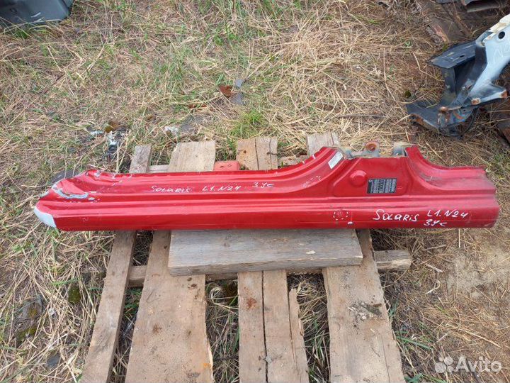 Порог левый Hyundai Solaris седан 2014