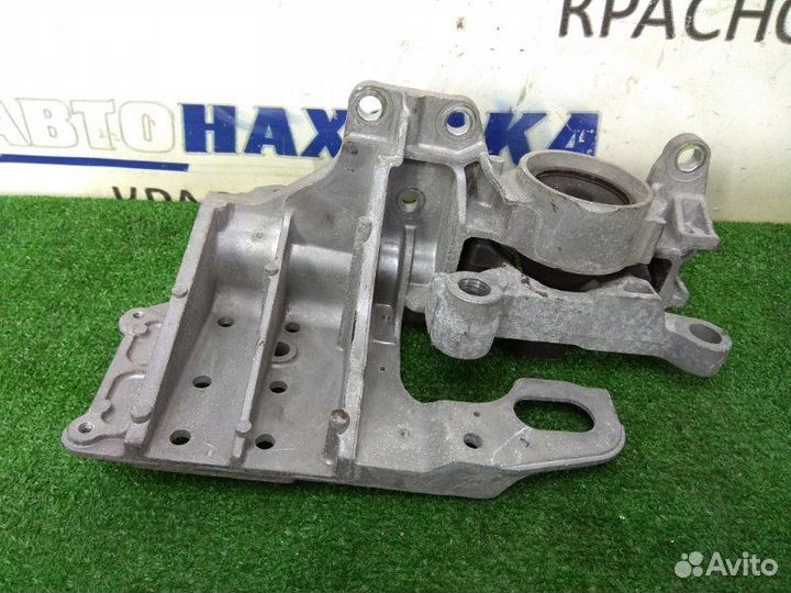 Опора CVT (левая)