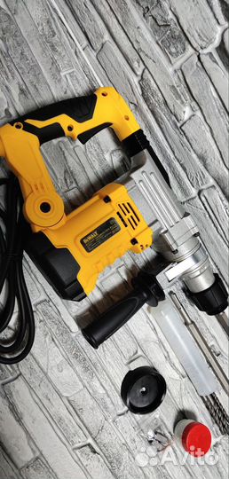 Перфоратор dewalt 1680w