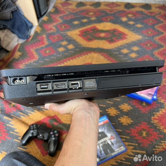 Sony PS4 slim 1tb + 9 игр