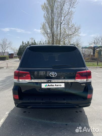 Toyota Land Cruiser 4.6 AT, 2015, 64 000 км