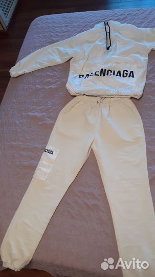 Спортивный костюм женский 42 44