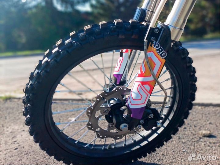 Мотоцикл питбайк OXO Pro 150 M