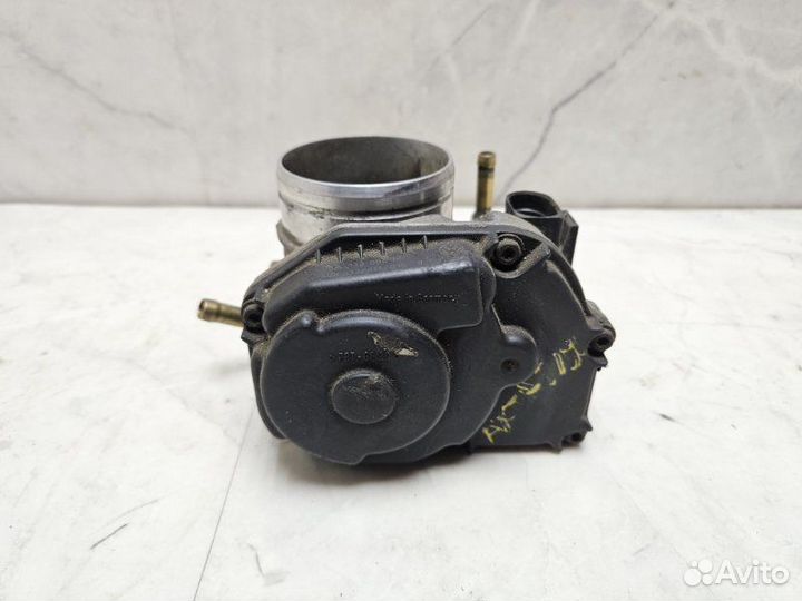 Дроссельная заслонка Skoda Octavia А4 1.8 AGN 1997