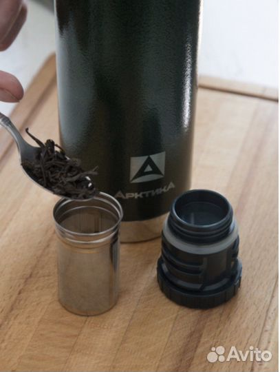 Термос с ситечком узкое горло Арктика