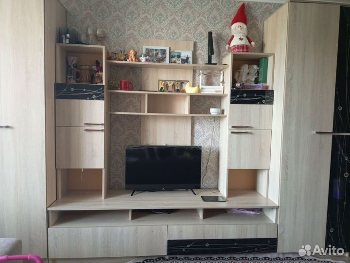 Стенка в гостиную бу