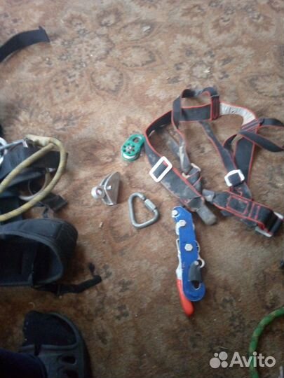 Альпинистское снаряжение бу