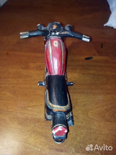 Деревянная модель мотоцикла Yamaha RX-100 Италия