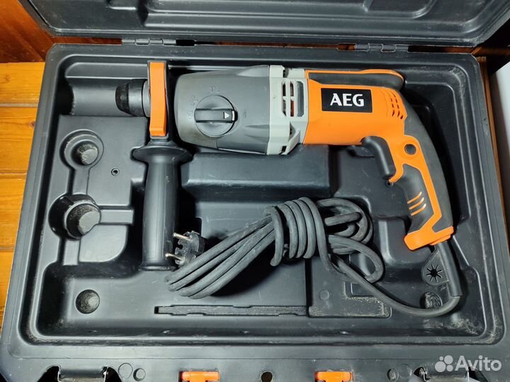 Перфоратор AEG KH 26 E