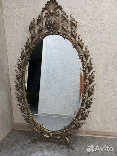 Зеркало настенное бу