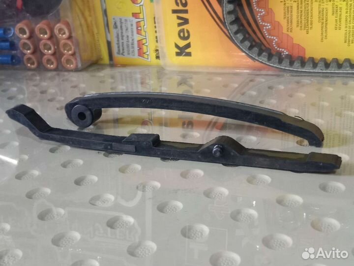 Успокоитель и направляющая цепи грм на мотоцикл