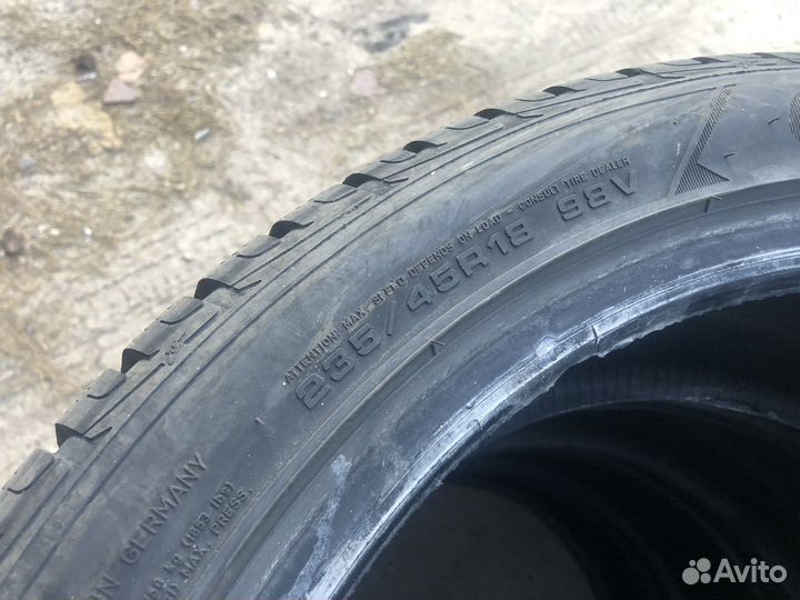 Goodyear UltraGrip Performance 235/45 R18