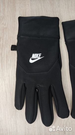 Перчатки nike