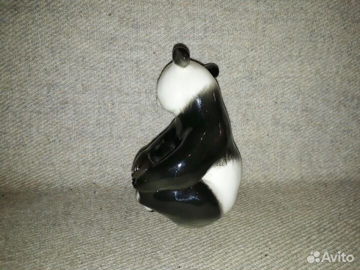 Фарфоровая статуэтка Панда фарфор лфз СССР 13 см