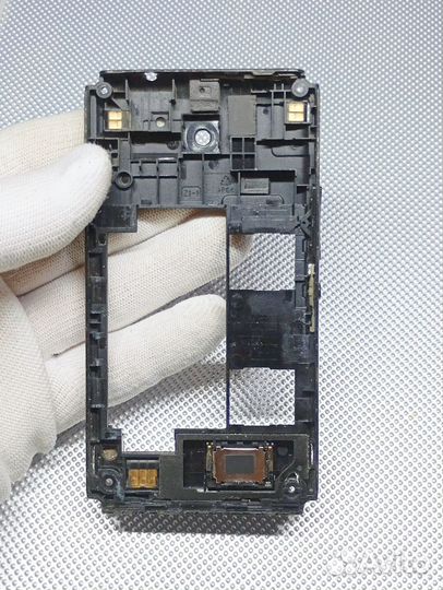 Sony Xperia E1 Dual D2105. Средняя часть корпуса