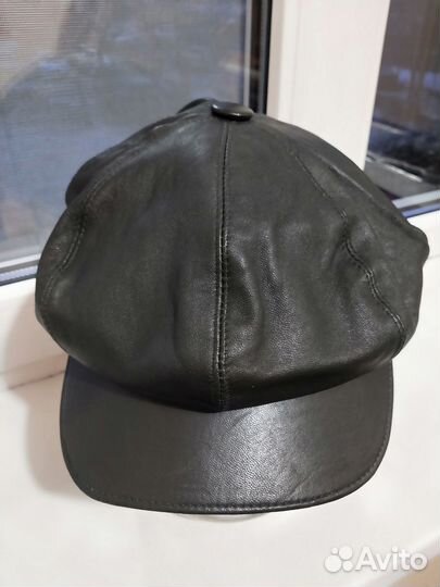 Шляпки, береты, кепки