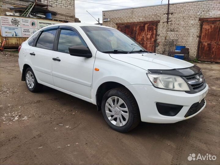 В разборе Лада Гранта Лифтбек