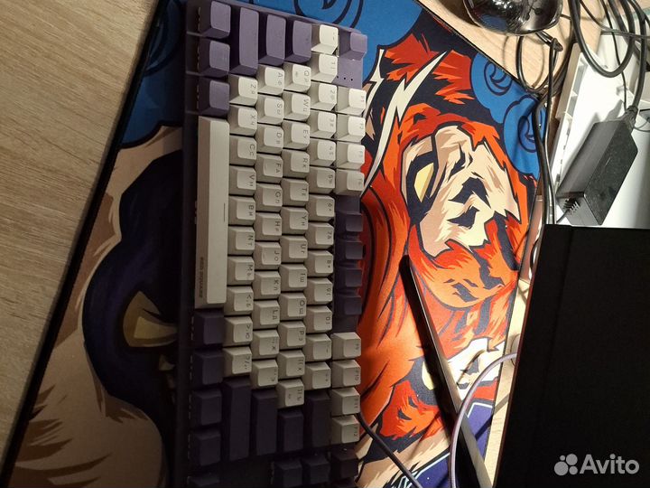 Red square keyrox tkl