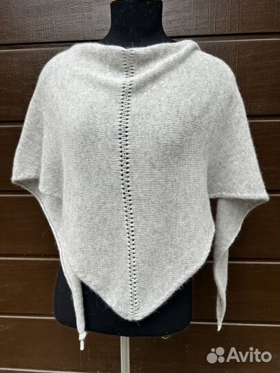 Вязаная косынка ангора меринос