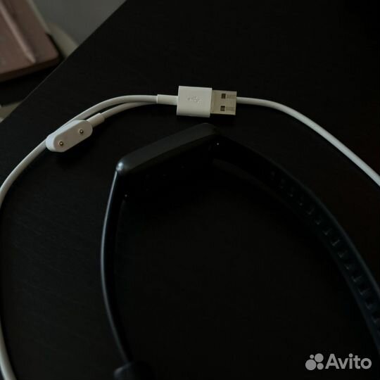 Умный браслет Huawei Band 7 графитовый черный