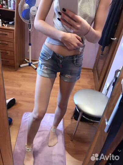 Шорты джинсовые