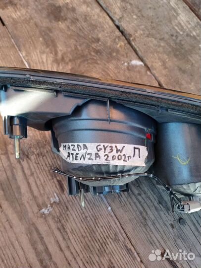Вставка багажника правая. Mazda Atenza, GY3W L3VE