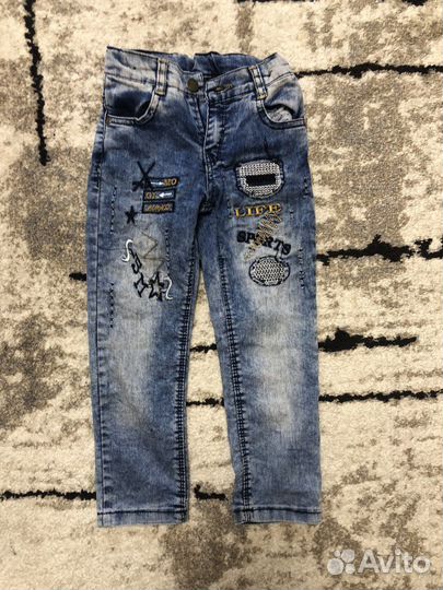 Джинсы и спортивные штаны для мальчика
