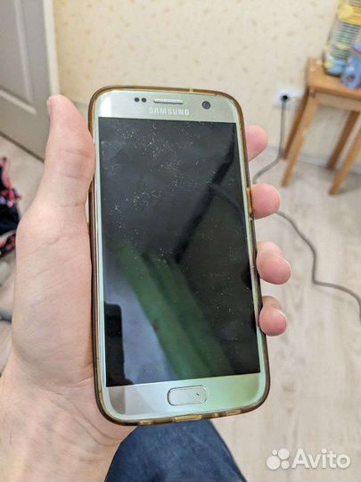 Samsung Galaxy S7, 4/32 ГБ
