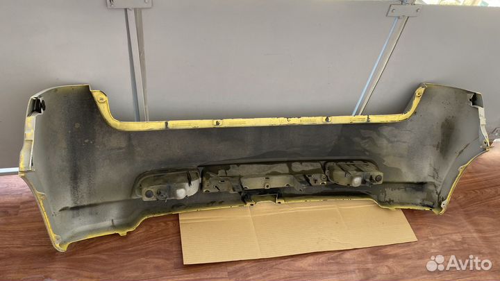 Задний бампер Suzuki Swift