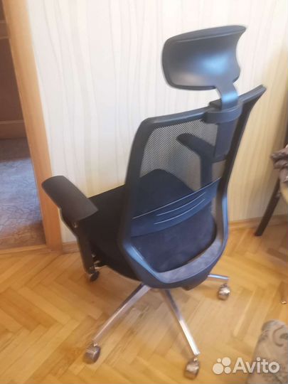 Компьютерное кресло руководителя Aero lux Юнитекс