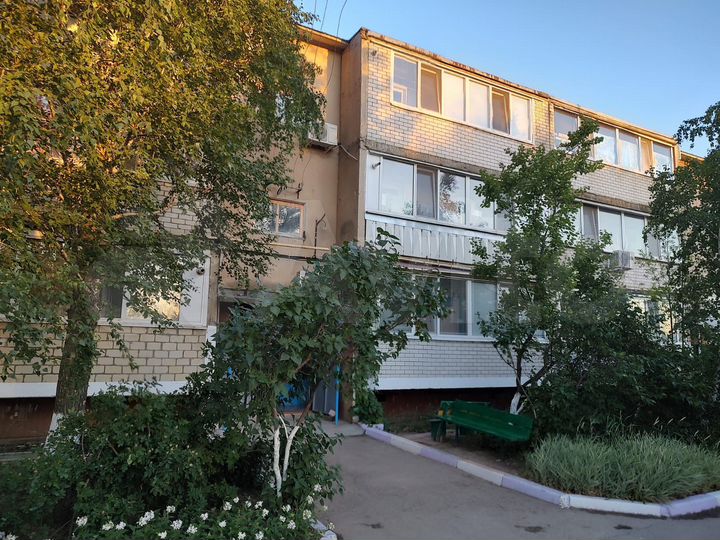 2-к. квартира, 43,9 м², 1/3 эт.