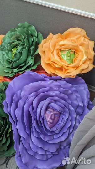 Декорации, ростовые цветы, большие цветы