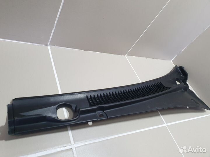 Жабо левое Hyundai Accent