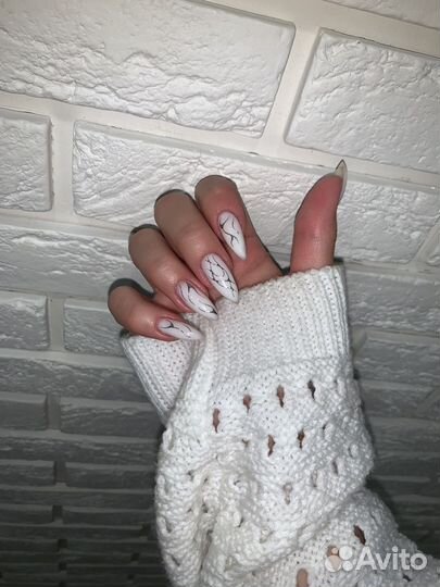 Мастер маникюра