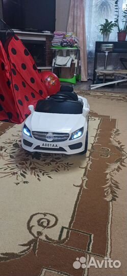 Детский электромобиль